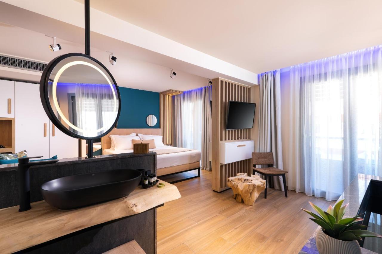 Sks Luxury Suites & Rooms Paralia Katerinis Bagian luar foto